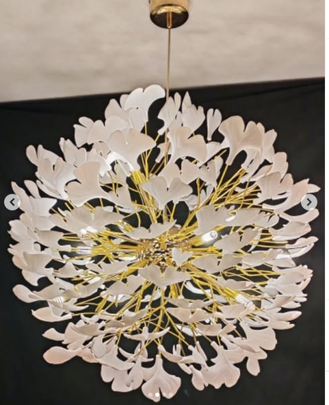 Modern White Leaf Luxury Chandelier