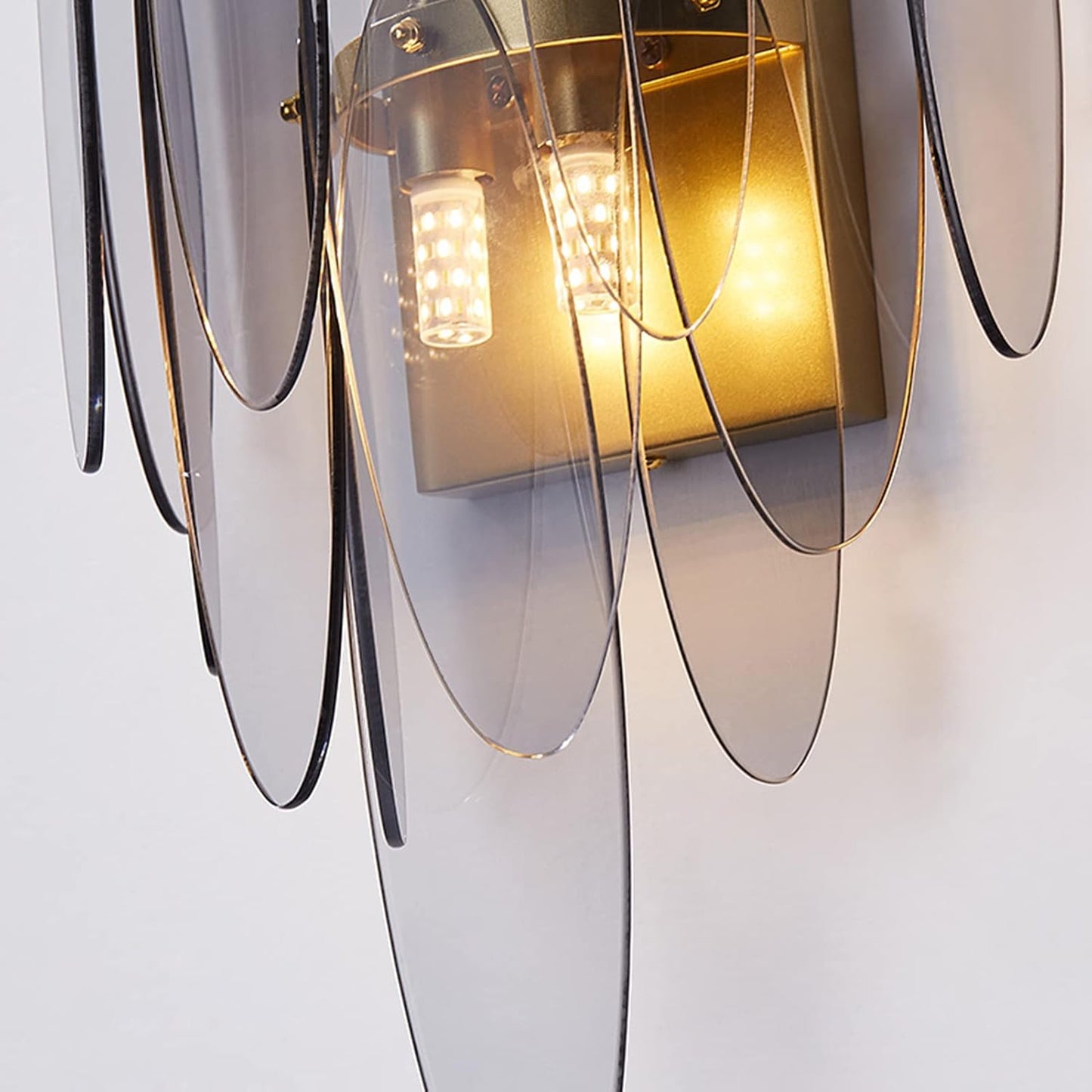 Minimalist Luxury Wall Sconce