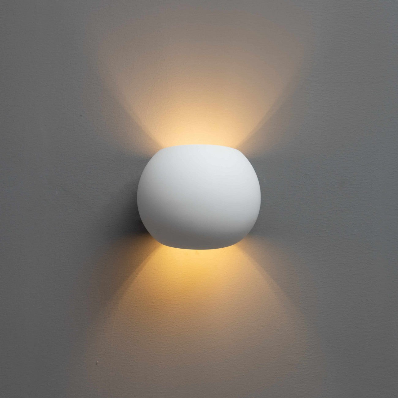 Gypusm Wall Lamp